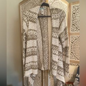 Maurice’s Cardinal sweater